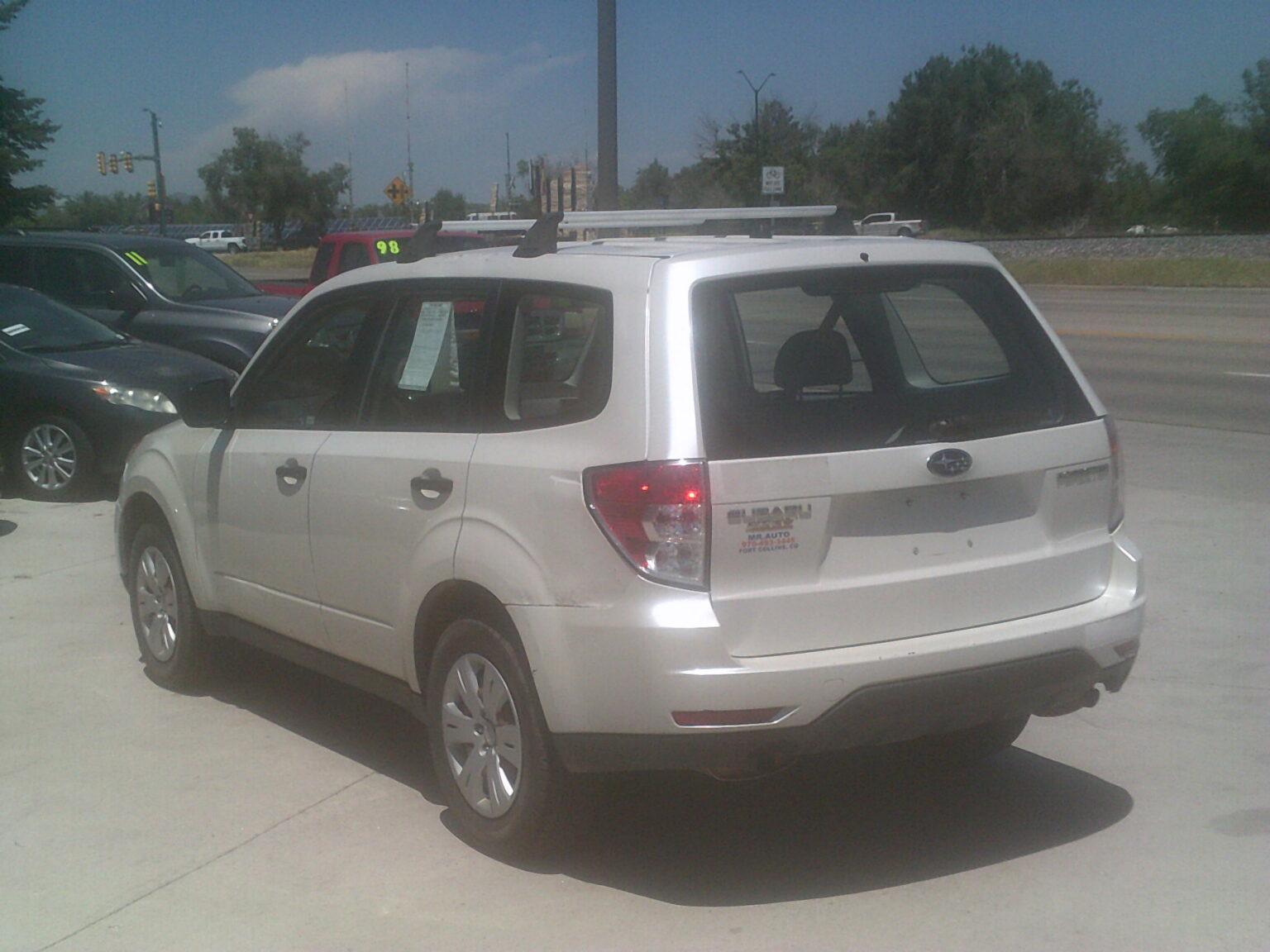 Mr. AUTO (Sales and Service PreOwned Vehicles, Auto Repair Shop